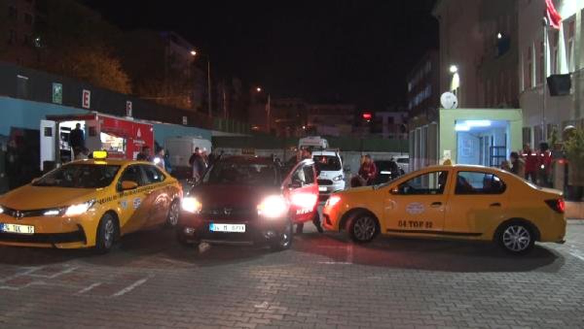 Esenyurt\'ta Okulda Bekletilen Vatandaşlar Otellere Gönderildi