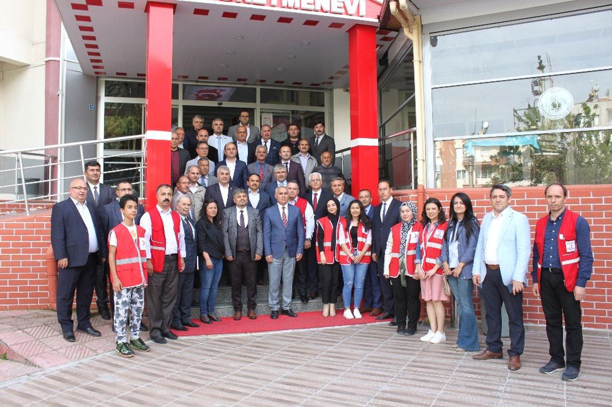 Kızılay\'dan Öğrencilere Yardım Eli
