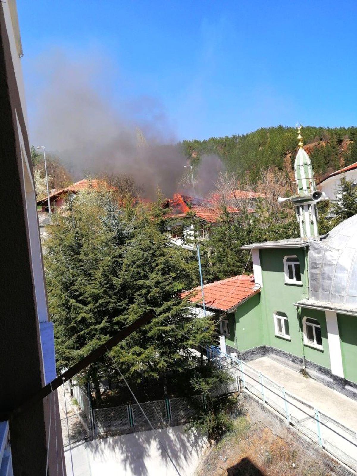 Kızılcahamam\'da Yangın Paniği