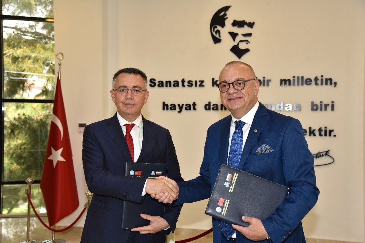 Manisa\'nın Yeni Kardeşi Kırcaali Oldu