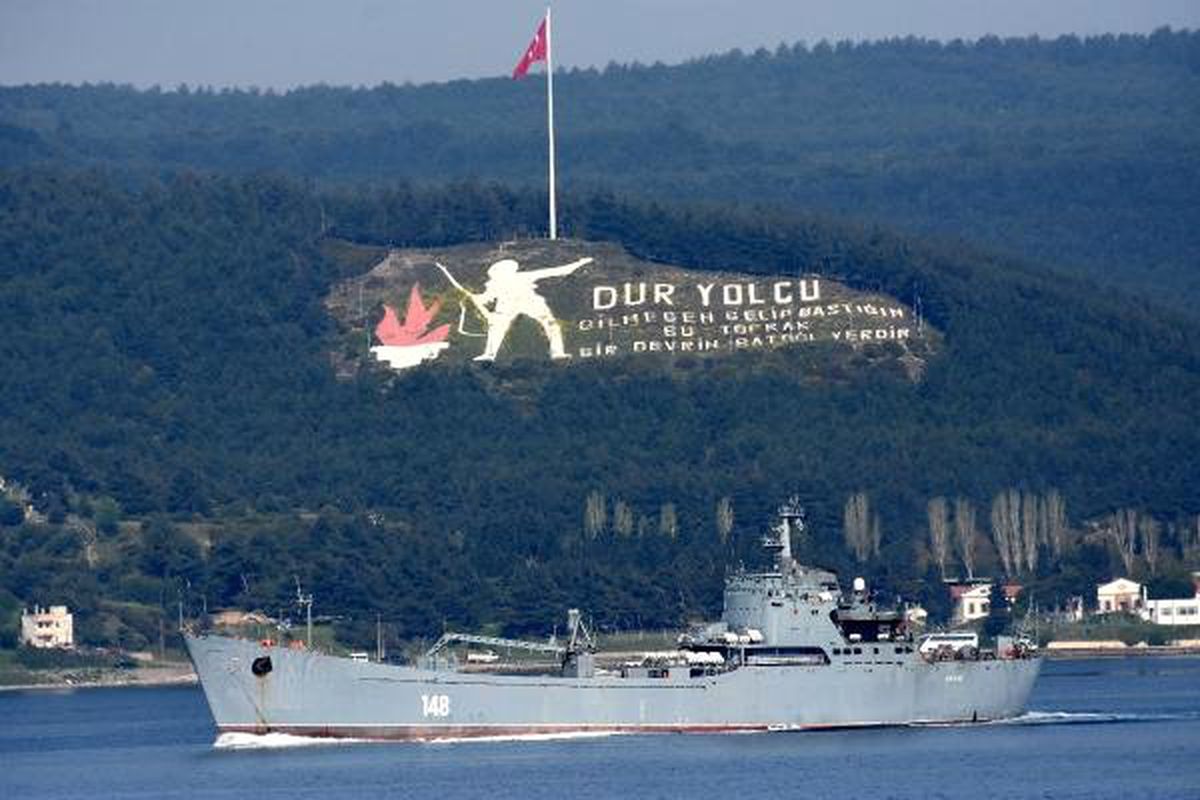 Rus Savaş Gemisi \'Orsk\' Akdeniz\'e İniyor