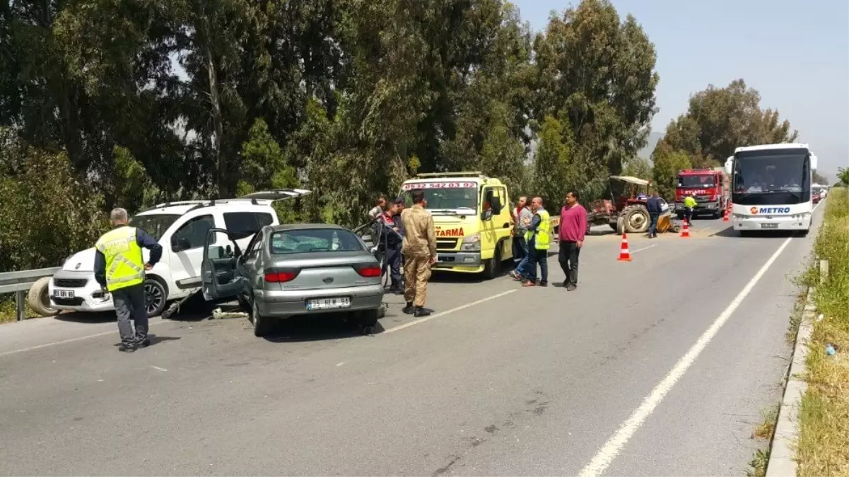 Söke\'de Trafik Kazası; 4 Yaralı