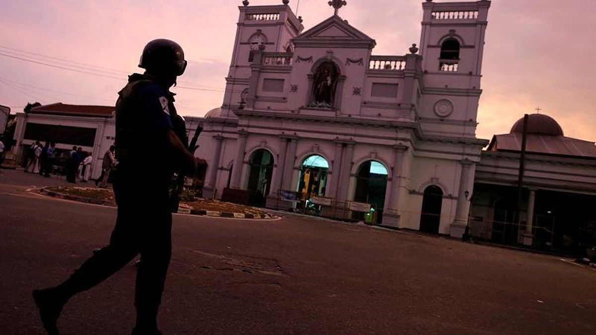 Sri Lanka\'da Terör Operasyonu: 6\'sı Çocuk 15 Kişi Öldürüldü