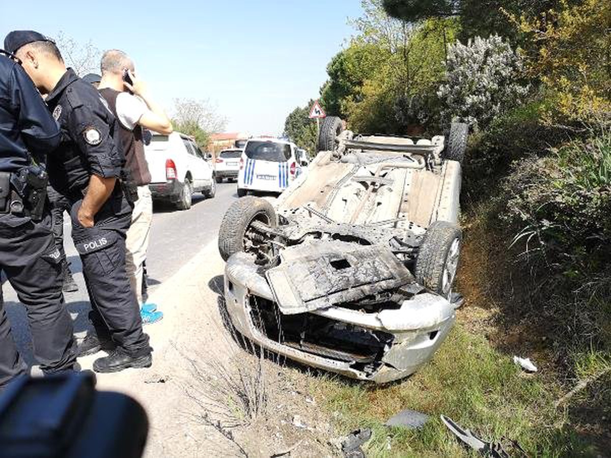 Takla Atan Araçtan Hafif Sıyrıklarla Kurtuldular