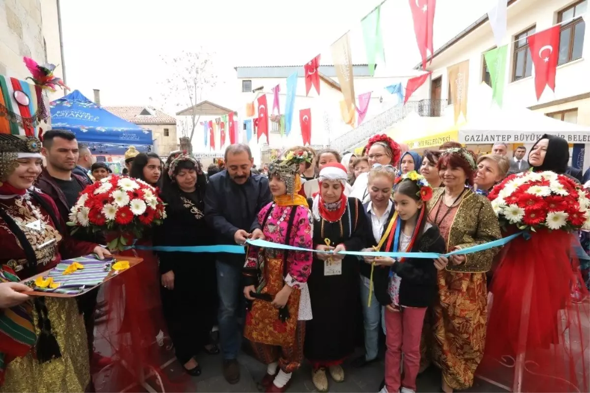 Uluslararası Ezogelin Yöresel Bebek Çalıştayı Tamamlandı