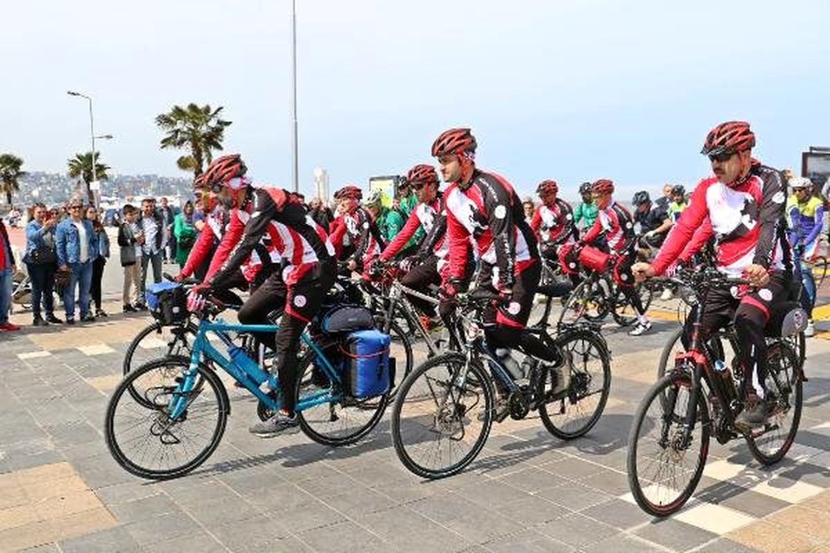 1919 Kilometre Pedal Çevirmek İçin Yola Çıktılar