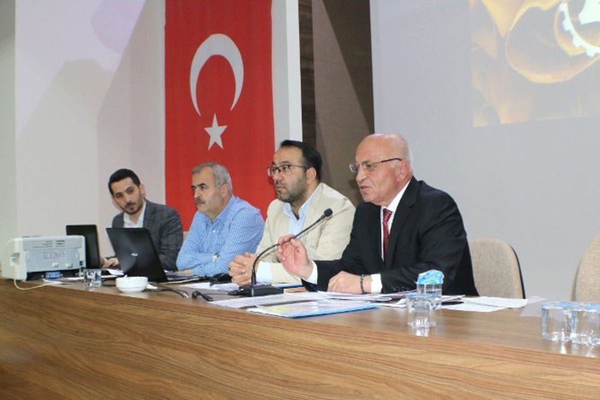 Bursa İhtisas Deri OSB’de Rıfat Aygüler güven tazeledi