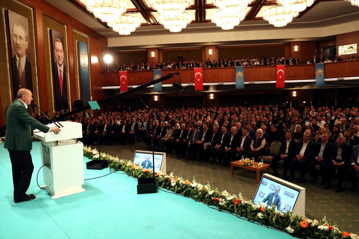 Cumhurbaşkanı Erdoğan: "Birileri Israrla 2023 Hedeflerimizi Bir Hayal, Bir Serap Gibi Göstermeye...