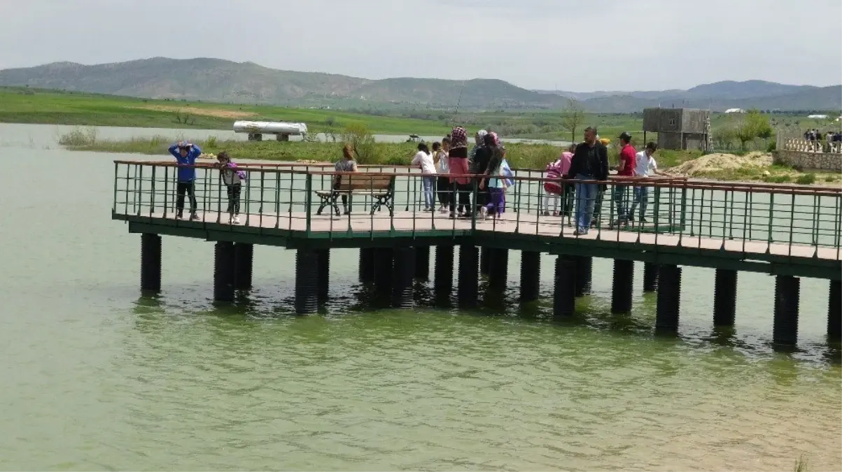 Gercüşlüler, Kırkat Göleti Etrafında Toplandı