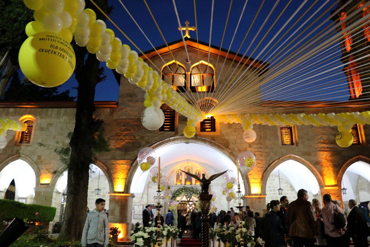Hatay\'da Paskalya Bayramı Kutlaması