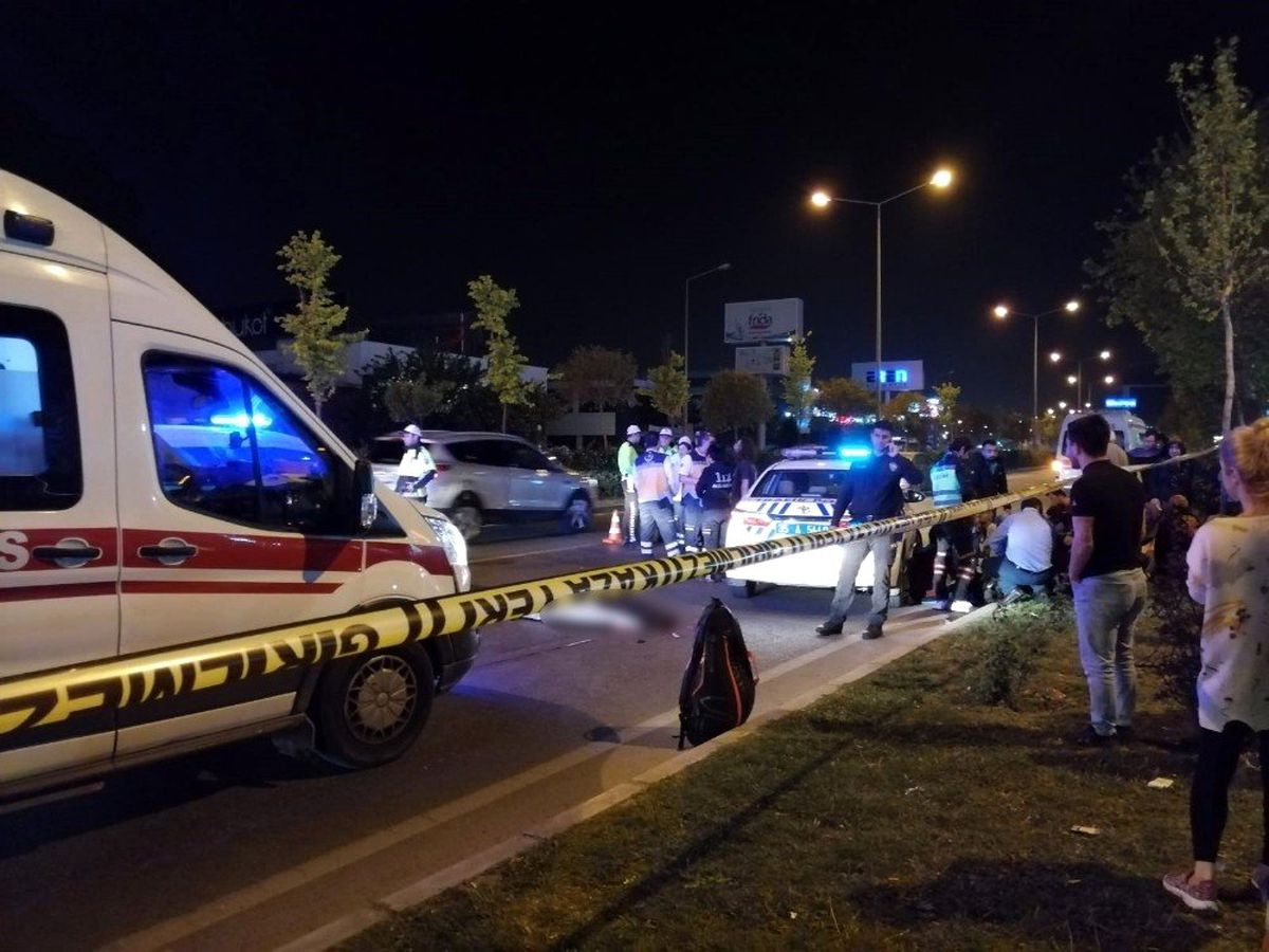 İzmir\'de Cinayet Gibi Kaza: 1 Ölü