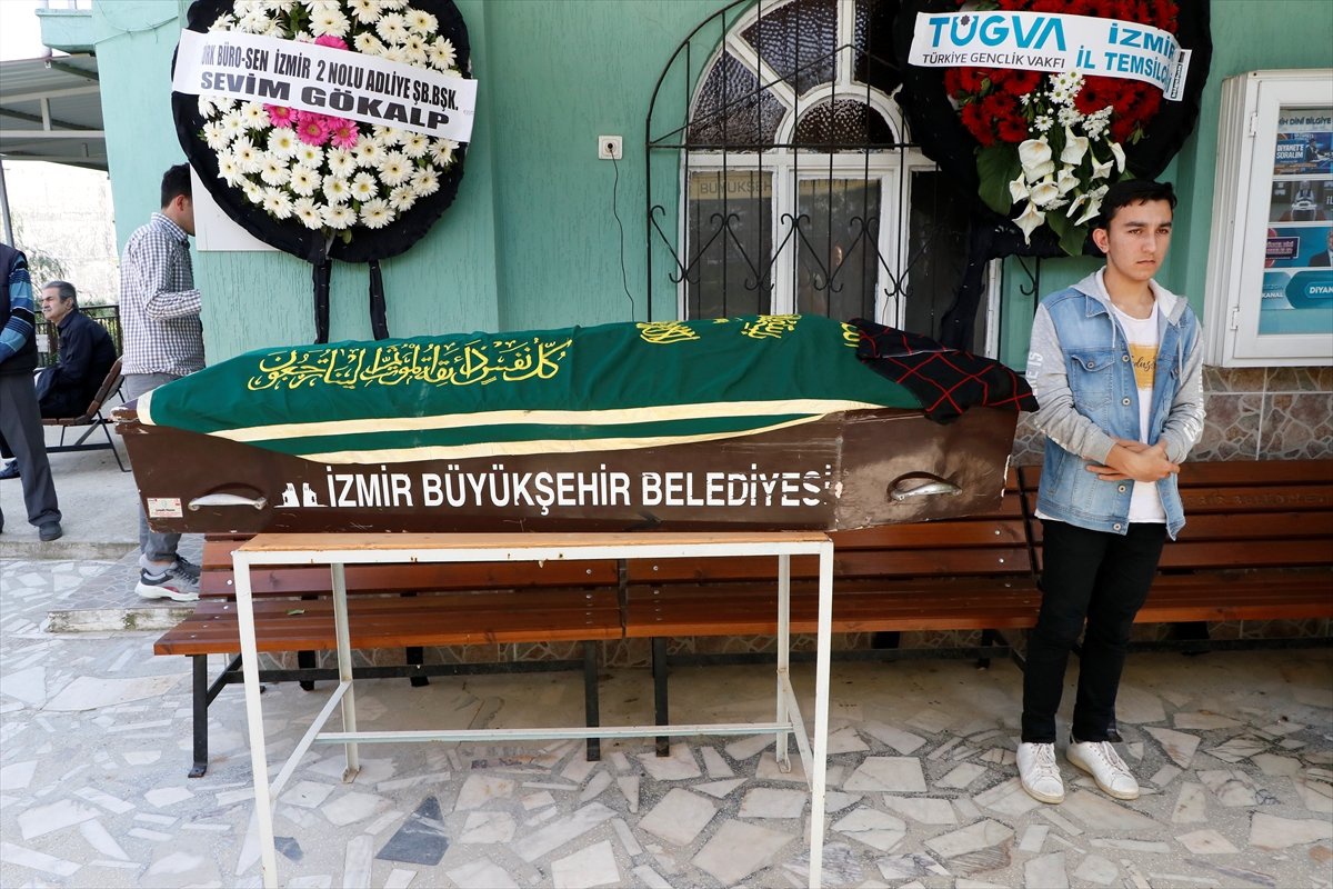 Kazada Ölen Genç Kız Son Yolculuğa Uğurlandı