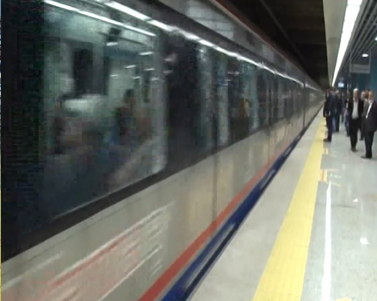 Marmaray\'ın Üzerine Çıkan Bir Kişi Elektrik Akımına Kapıldı