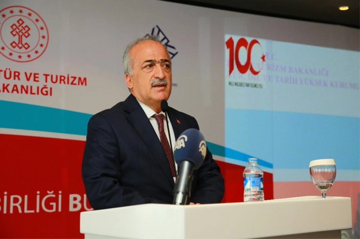 Rektör Çomaklı, 5. Anadolu Tarih ve Kültür Birliği Buluşmalarına İştirak Etti