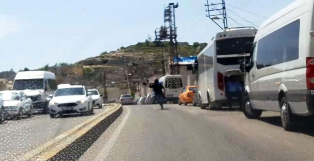 Şanlıurfa\'da Tek Teker Şovu Yürekleri Ağza Getirdi