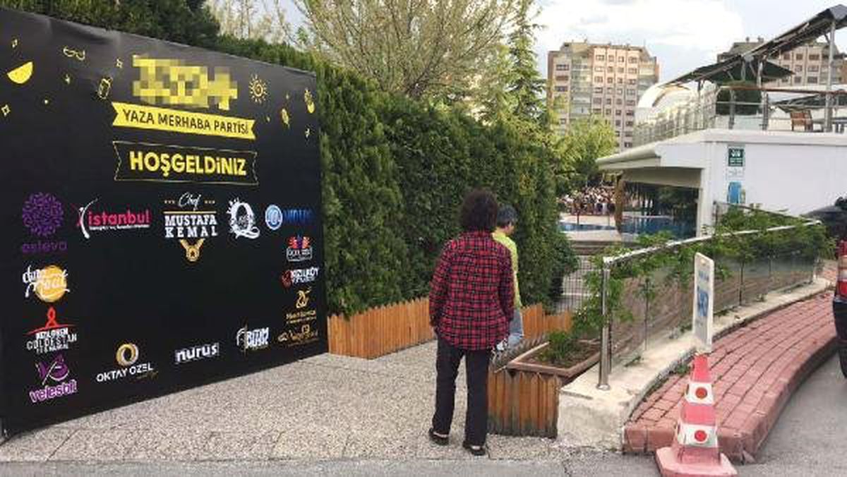 Yaza Merhaba Partisi\'nde Sahne Devrildi: 2 Yaralı