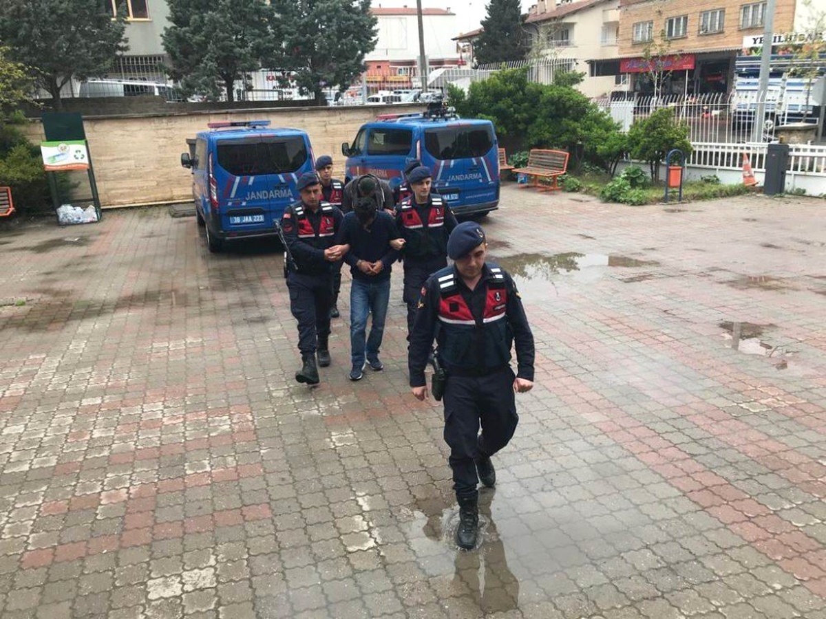 100 Metrelik Enerji Kablosu Çalan 2 Kişi Gözaltına Alındı