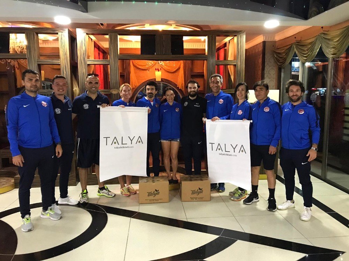 Antalyaspor Triatlon Takımı Alanya\'dan Madalya ile Döndü