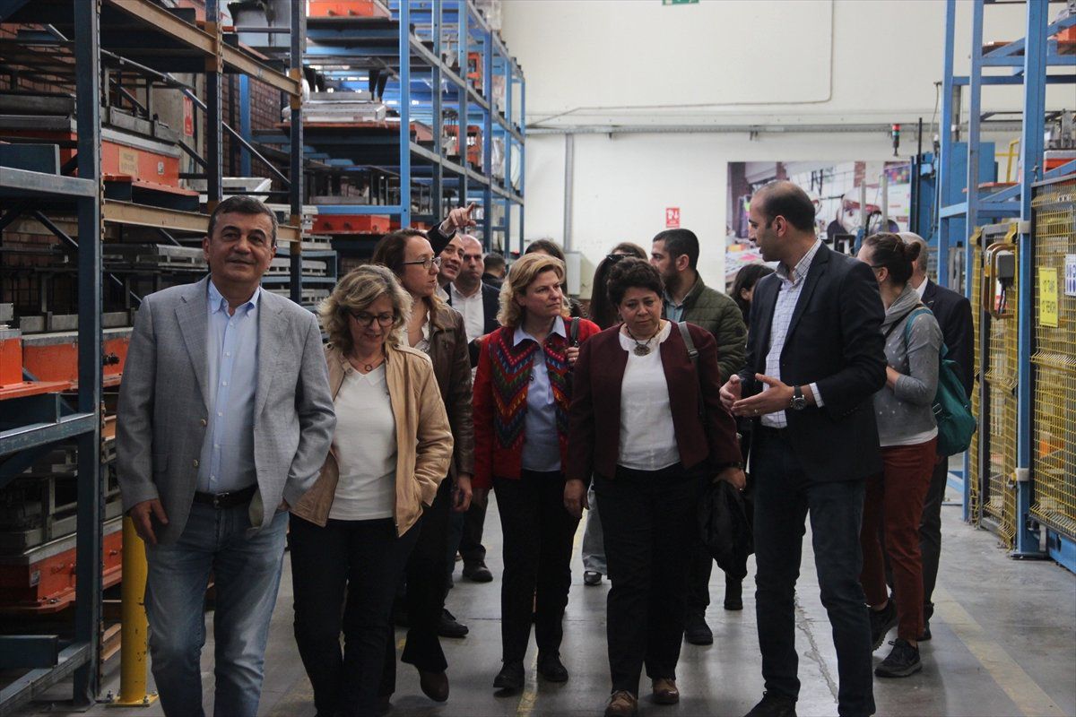 Arçelik Engelleri Kaldırarak Geleceğin Tasarımcılarını Yetiştiriyor