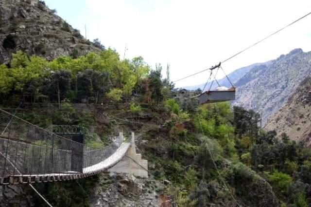 Artvin'deki Gökçele Mahallesine Anahtarı Olmayan Giremiyor