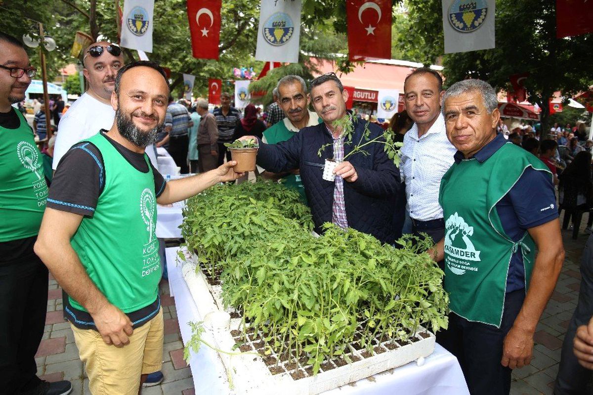Başkan Akın\'dan Yerli Tohuma Tam Destek