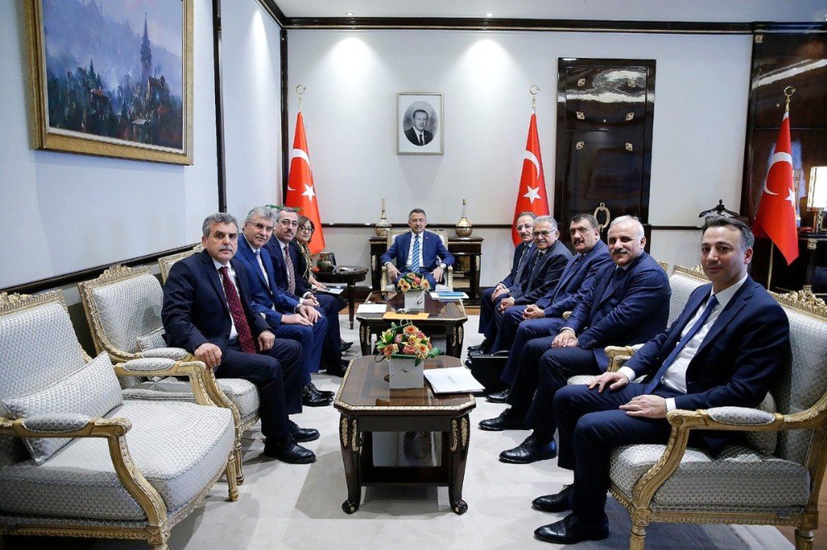 Beyazgül Kızılcahamam\'da Şanlıurfa\'nın Projelerini Konuştu