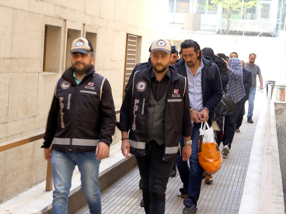 Bursa\'daki Kaçak Silah İmalathanesine Operasyon