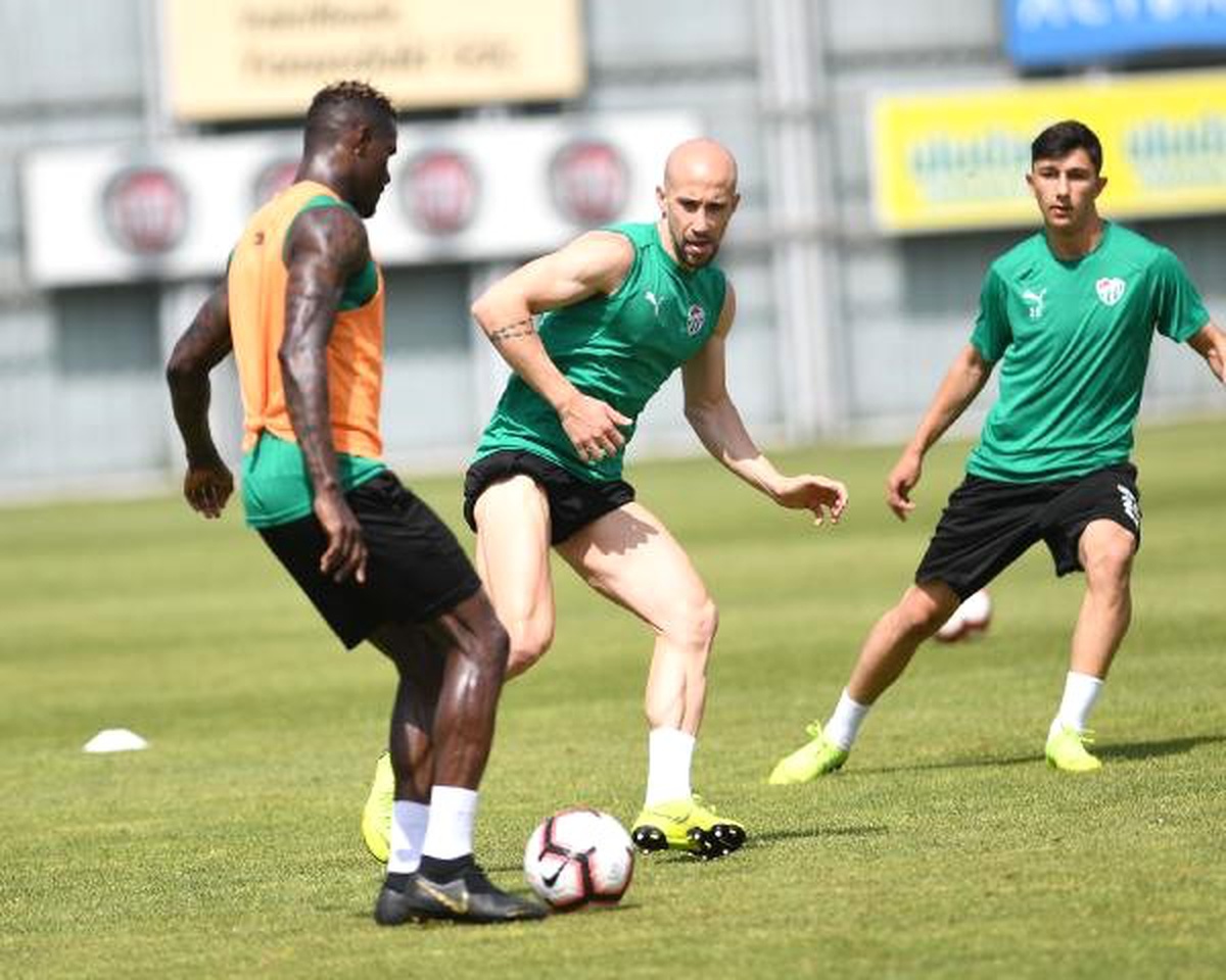 Bursaspor\'da Erzurumspor Maçı Hazırlıkları Başladı
