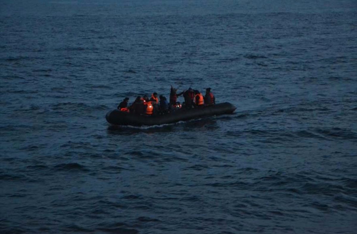 Enez Açıklarında 40 Düzensiz Göçmen Yakalandı