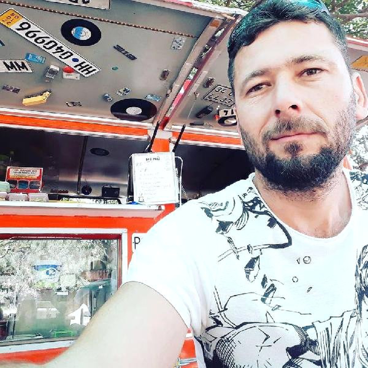 Eşini Kıskançlık Yüzünden Öldürmüş
