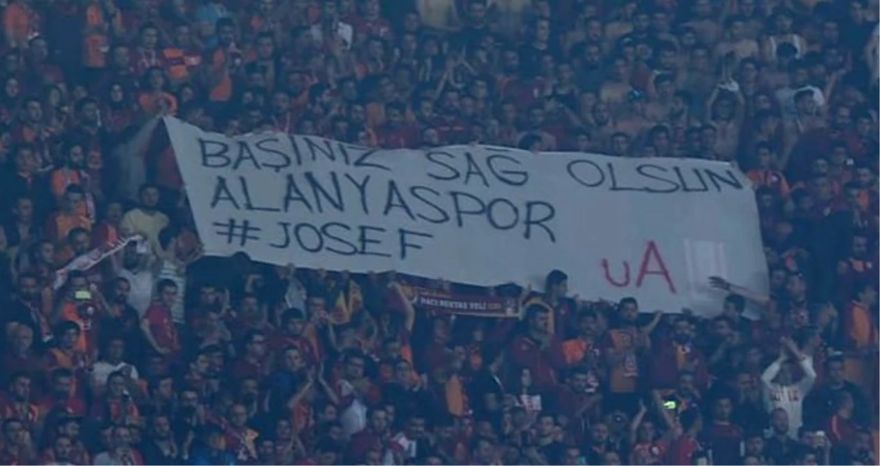 Galatasaraylı Taraftarlardan Josef Sural Pankartı!