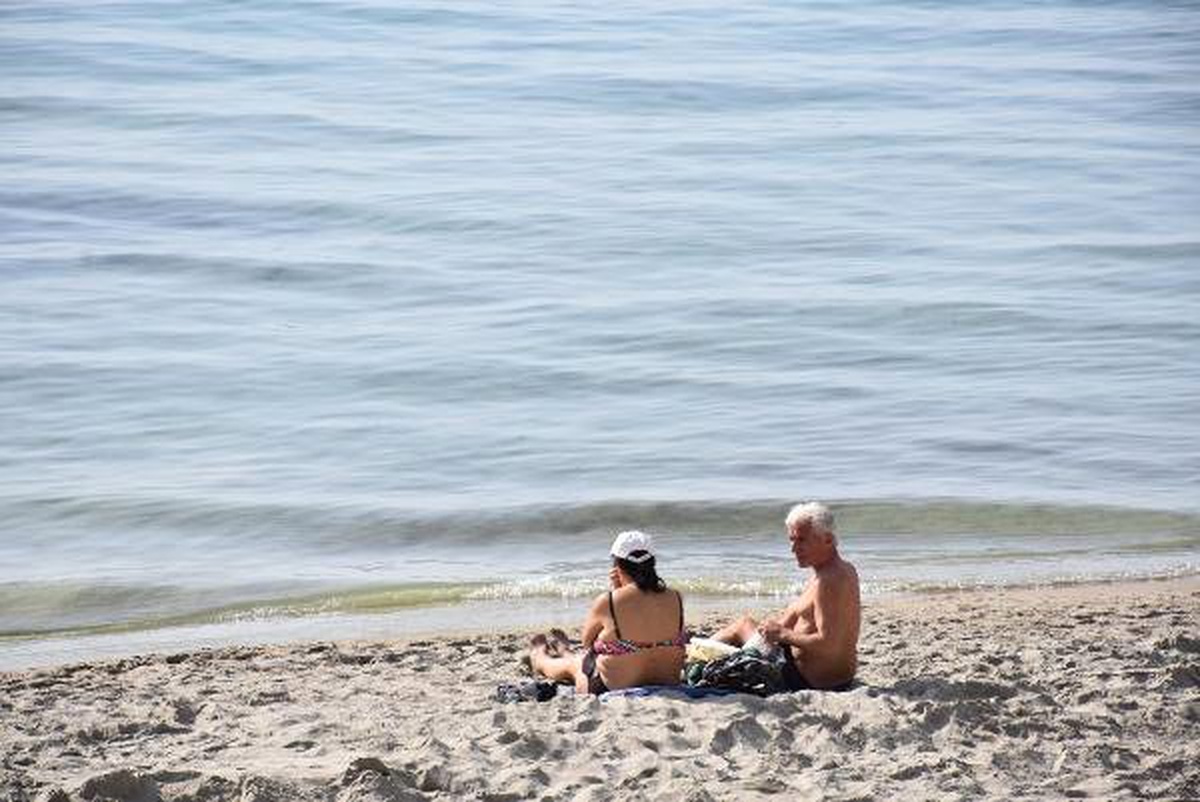 Kuşadası\'na Yaz Erken Geldi