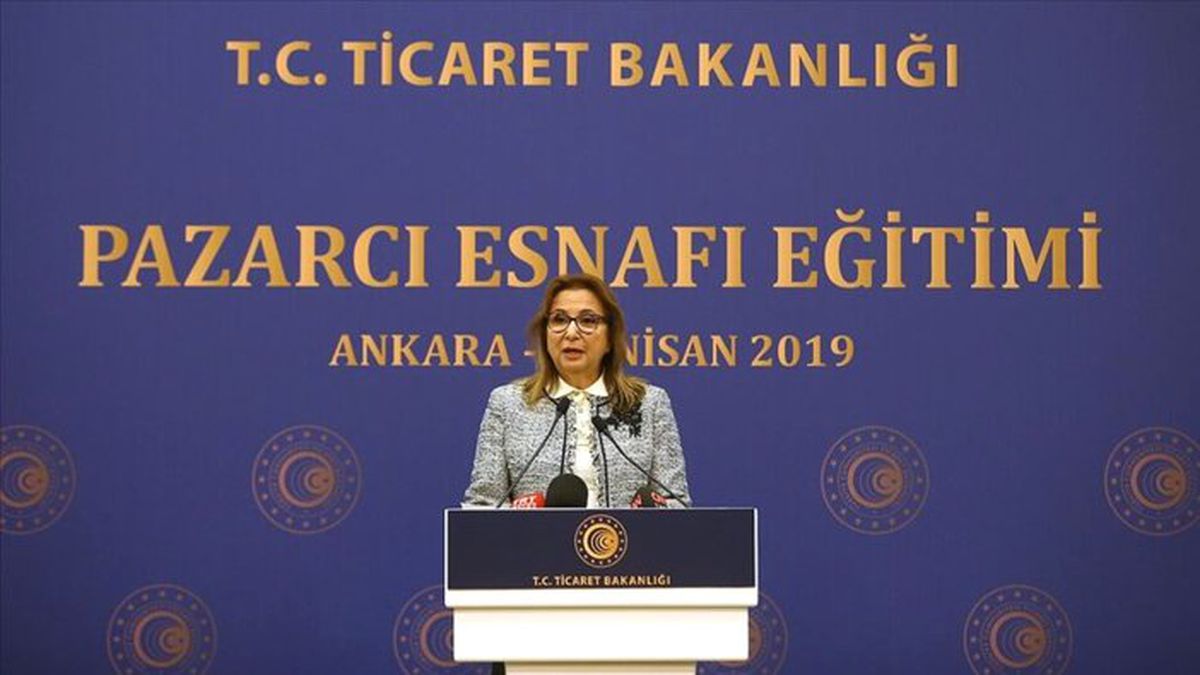  Pazarcı esnafına eğitimler başladı