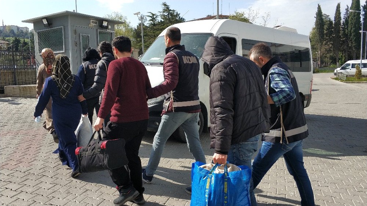 Samsun\'da Fetö\'den 1 Tutuklama, 4 Adli Kontrol