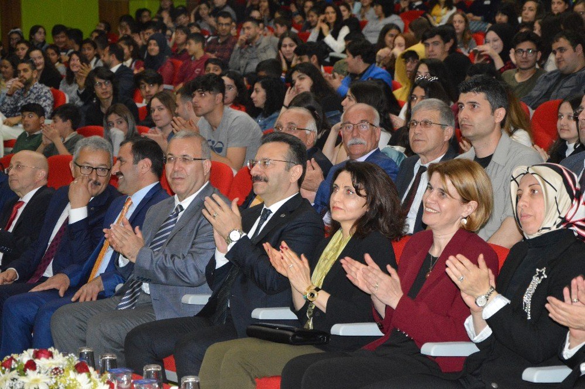 Türk Sanat Müziği Destekleme ve Tanıtma Projesi Kocaeli\'de Tanıtıldı