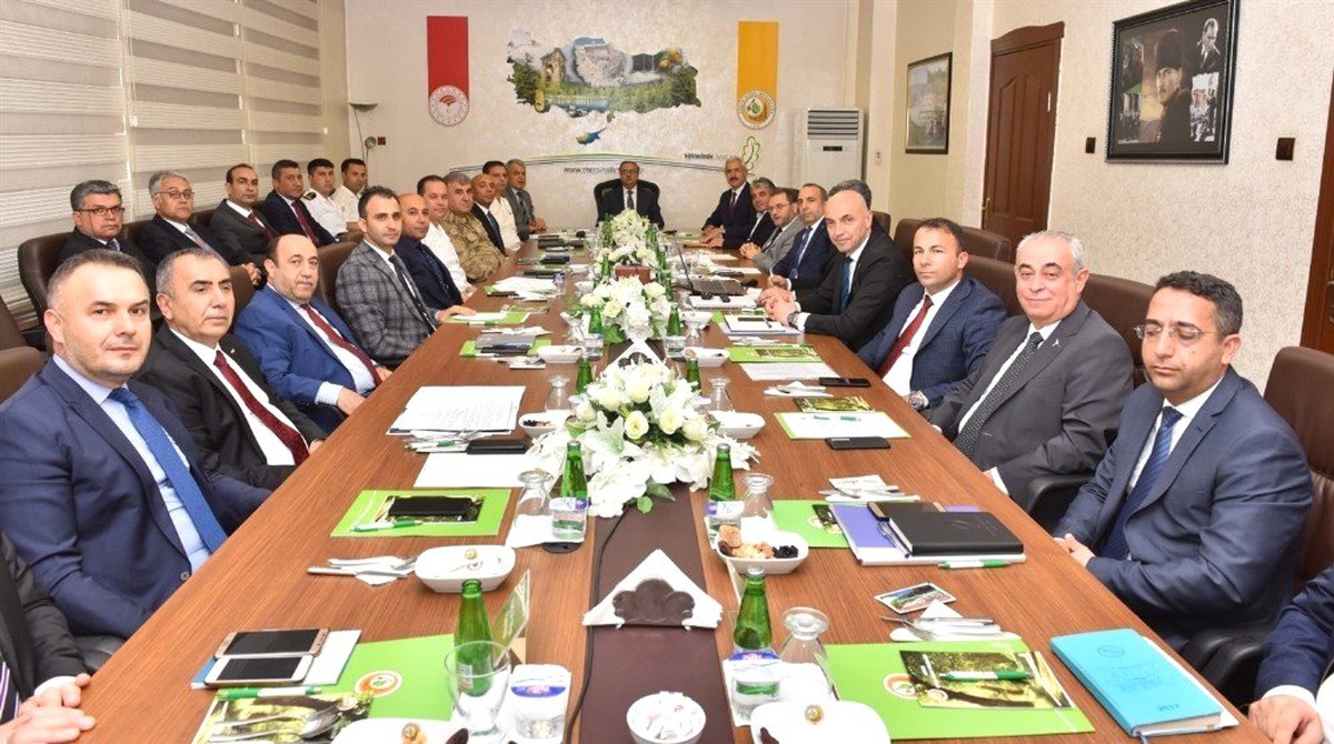 Vali Su: "Muhtemel Orman Yangınlarına Karşı Tüm Tedbirler Alınacak"