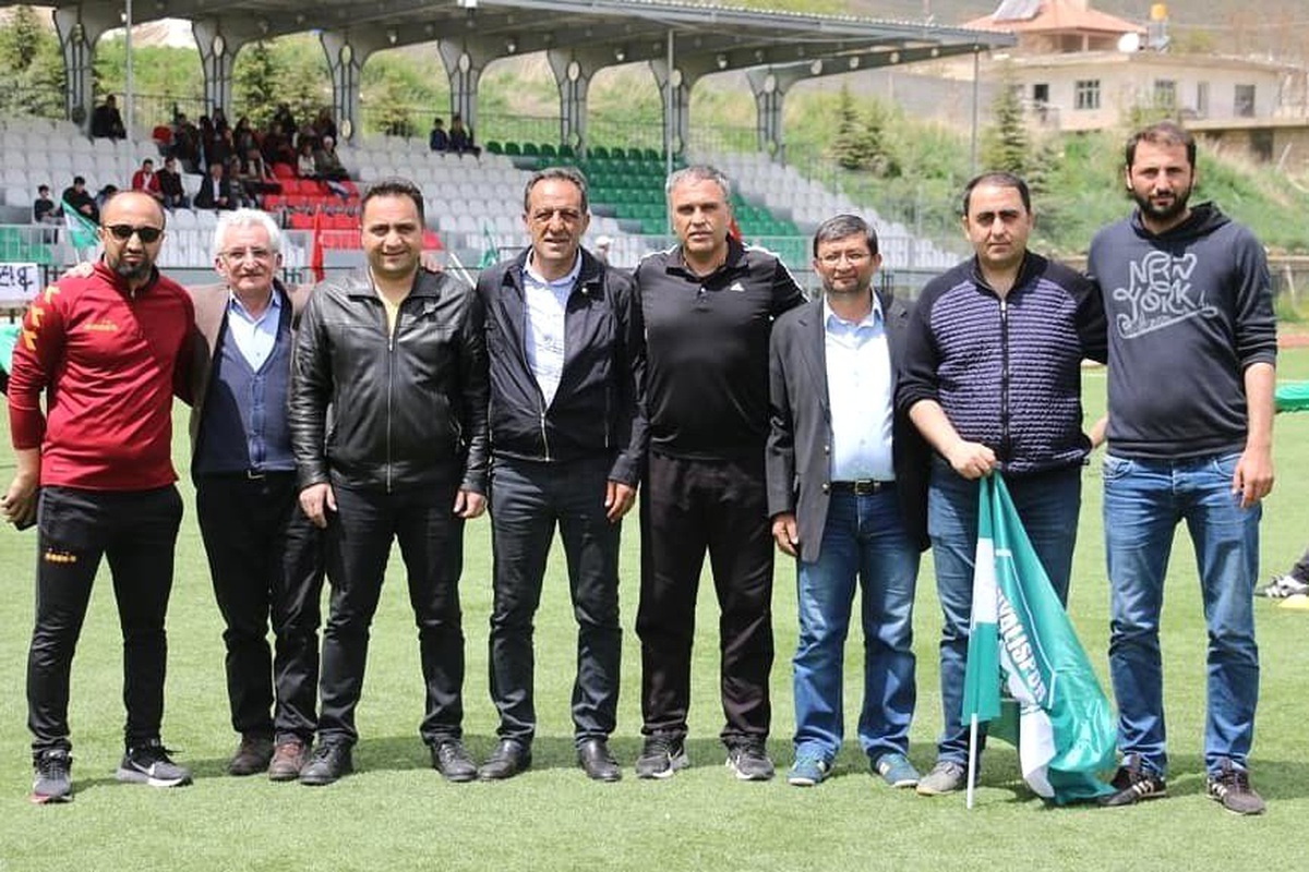 Yahyalıspor Şampiyonluğu Kutladı