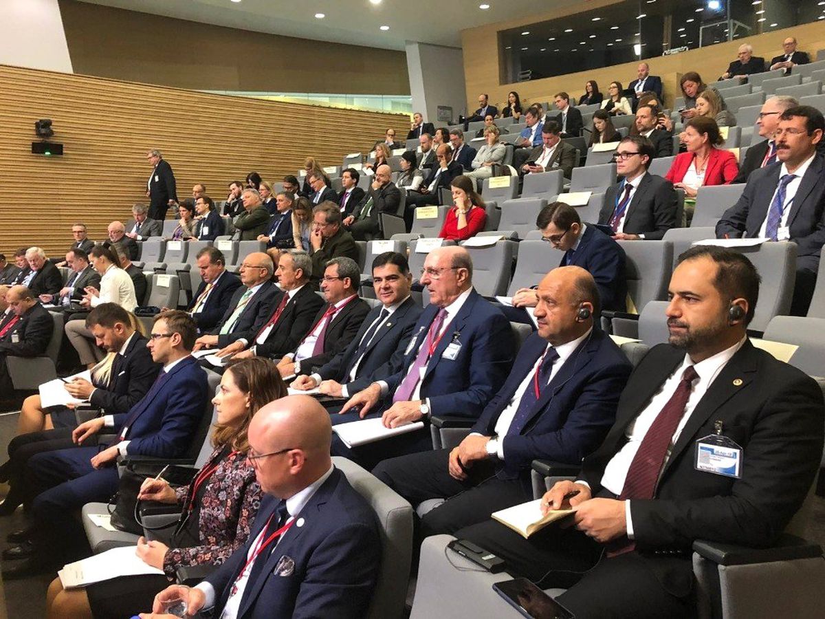 Yeni Başkan Zelenskiy\'e Kırım Çağrısı