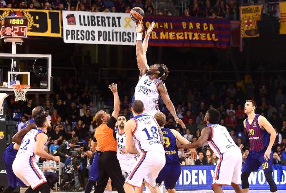 Anadolu Efes, Dörtlü Final Aşkına