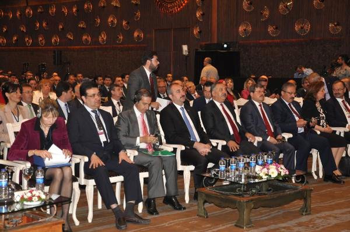 Bakan Gül: Amacımız, Hak Arayışına Süratle ve Adaletle Yanıt Vermek
