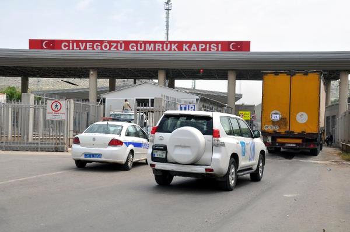 BM\'den İdlib\'e 21 Tır Yardım