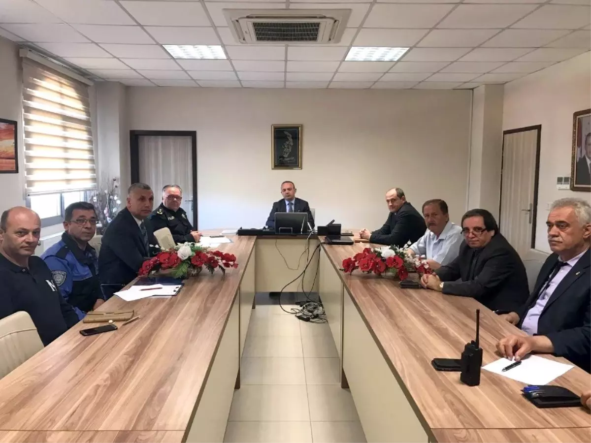 Burhaniye\'nin Huzur ve Güvenliği Masaya Yatırıldı