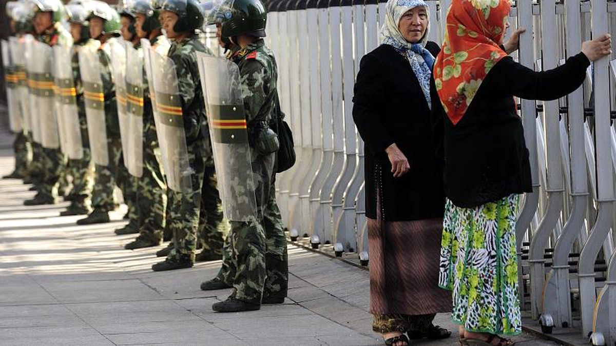 Çin\'e Suçlama: İki Yıl Önce Kaybolan 40 Uygur Kadına Kamplarda Zorla Domuz Yedirildi