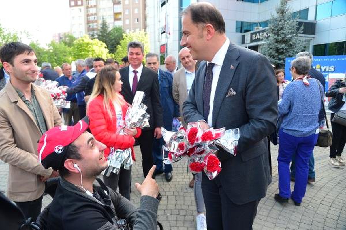 Emekçilerin Günü Beylikdüzü\'nde Kutlandı