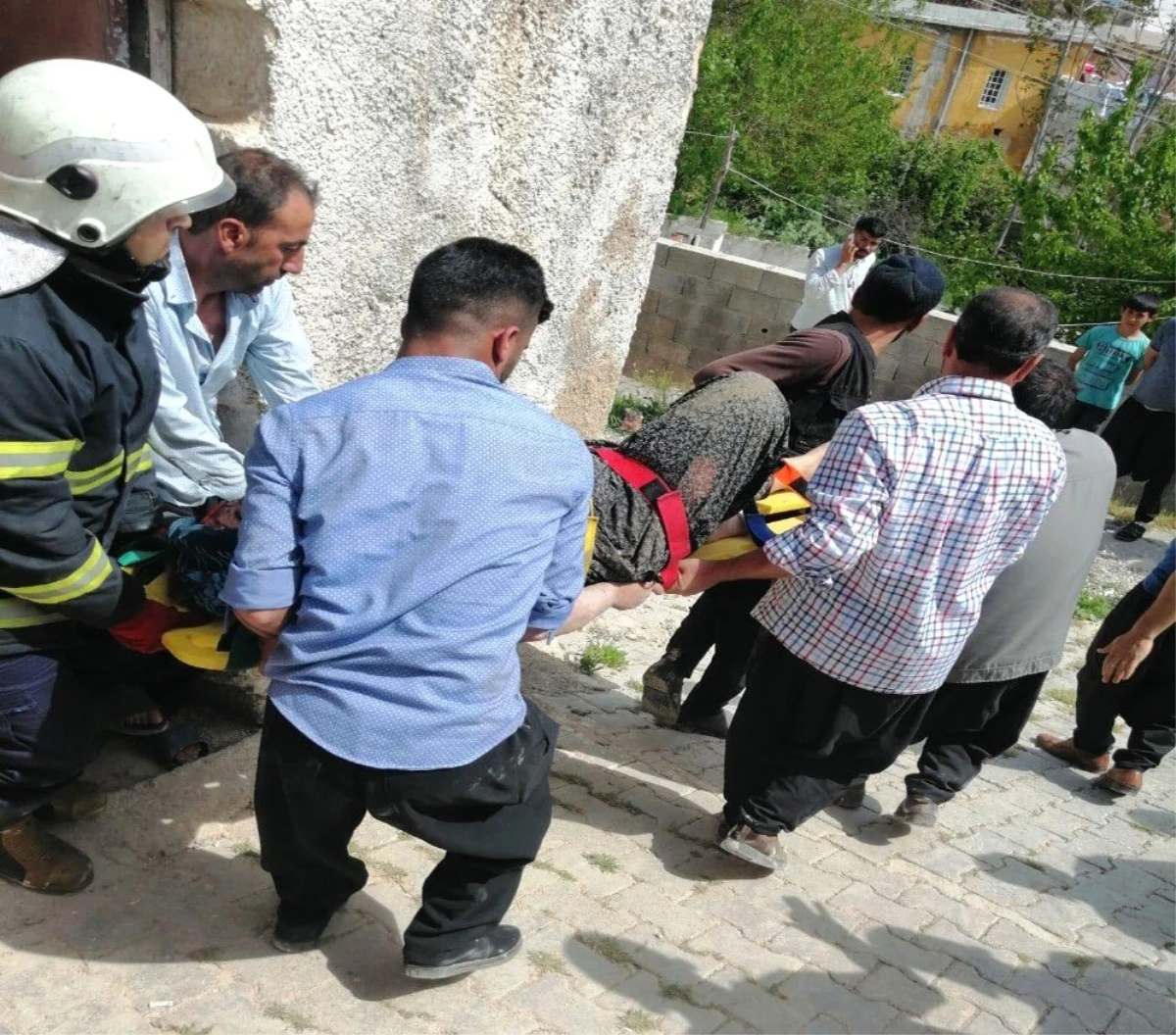 Gaziantep\'te Ev Çöktü: 1 Yaralı