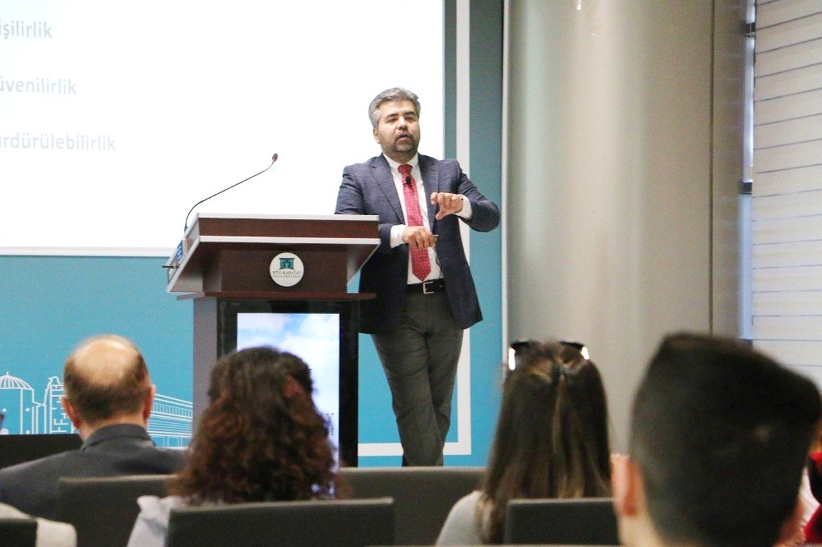 Kto Karatay\'da "Kendi Elektriğimi Nasıl Üretirim" Semineri