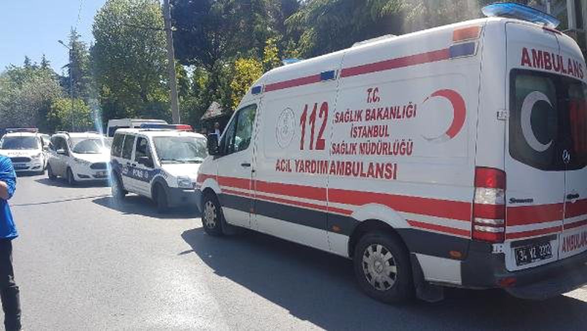 Küçükçekmece\'de 2 Emekli Polis Arasında Silahlı Çatışma: 1 Ölü 1 Yaralı (1)
