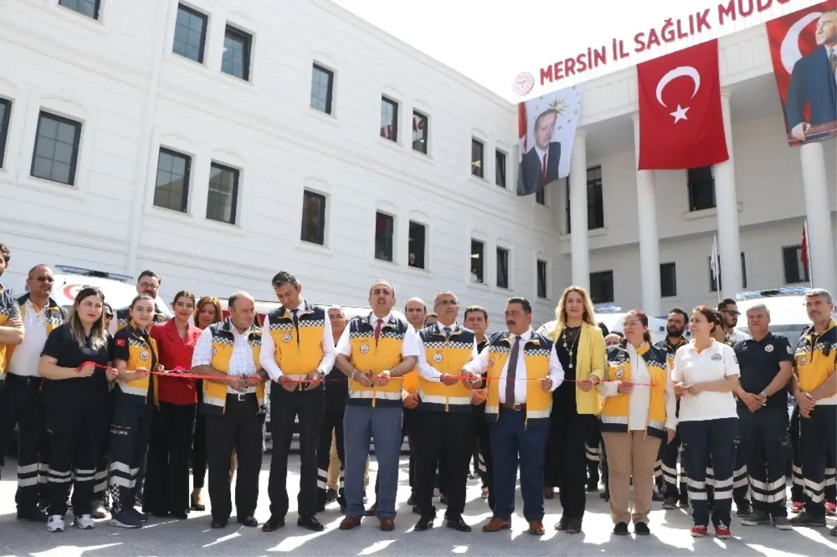 Mersin\'de 8 Yeni Ambulans Göreve Başladı