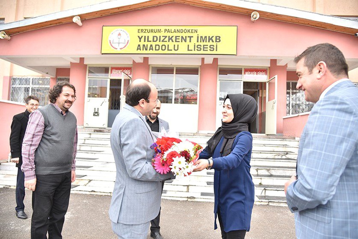 Rektör Çakmak\'tan İMKB Lisesi\'ne Ziyaret