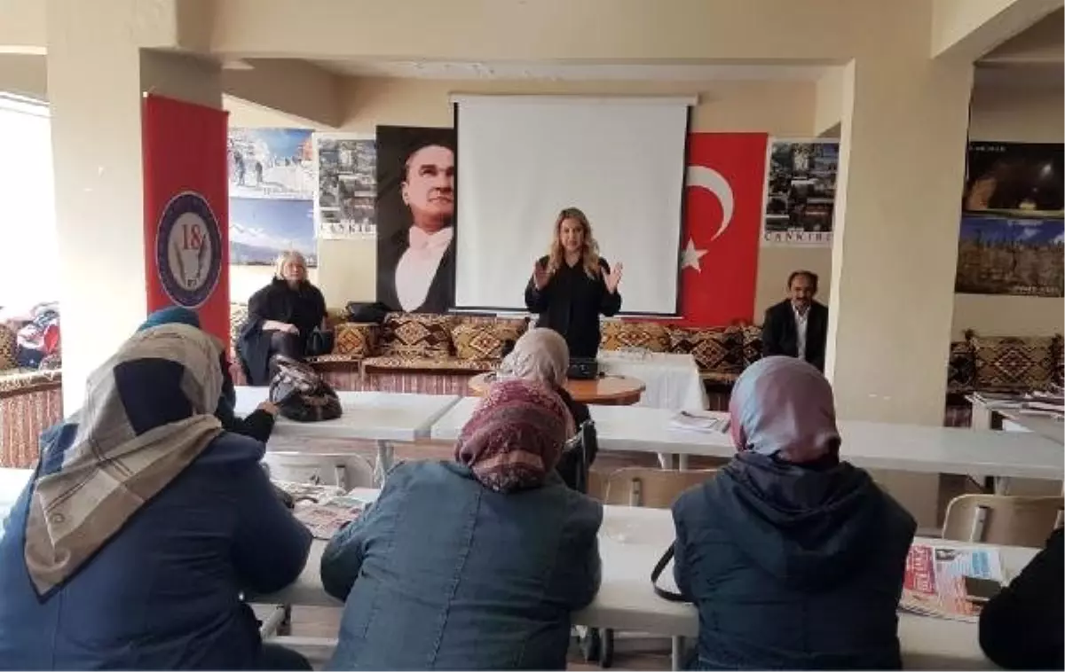 Uzman Psikolog Aktan: Altını Islatan Çocuk Özgüven Eksikliği Hisseder